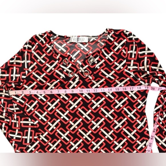 Kasper 3/4 sleeves red and black blouse Size Medium - Picture 9 of 9